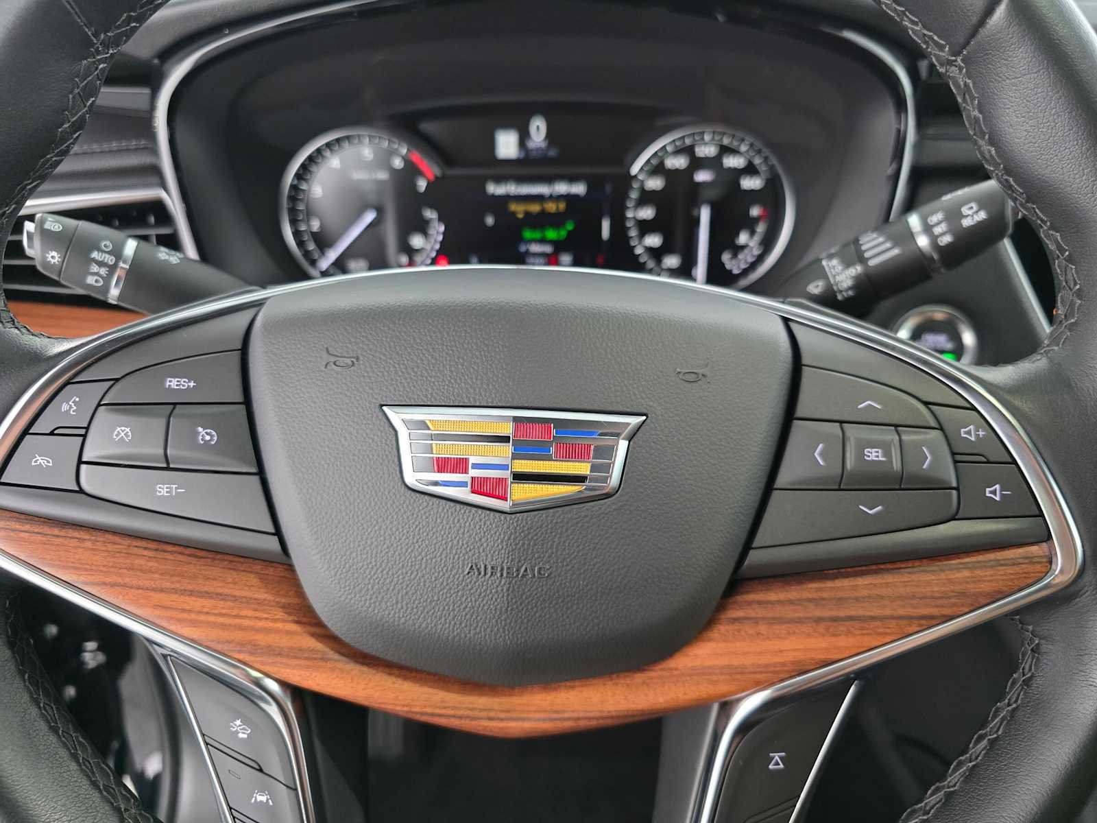 Used 2024 Cadillac XT5 Premium Luxury image 21