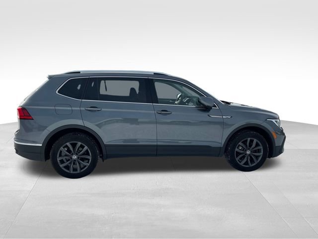 Used 2023 Volkswagen Tiguan SE image 6
