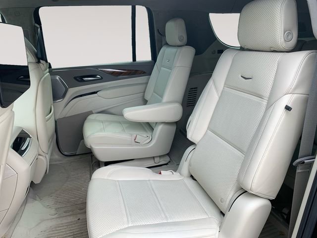 Used 2024 Cadillac Escalade ESV Sport Platinum w/ LPO, ONYX Package image 13