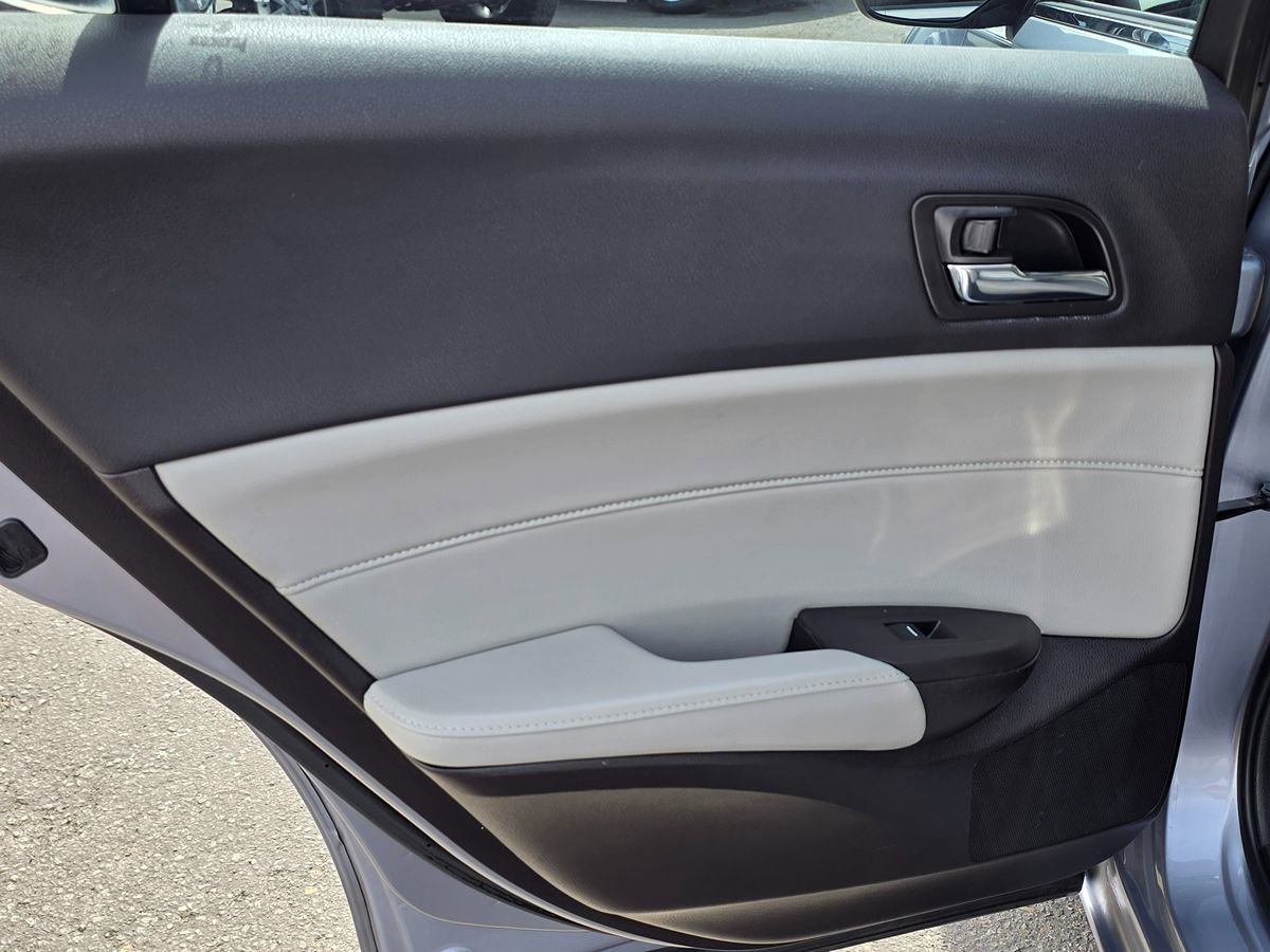 Used 2016 Acura ILX image 20