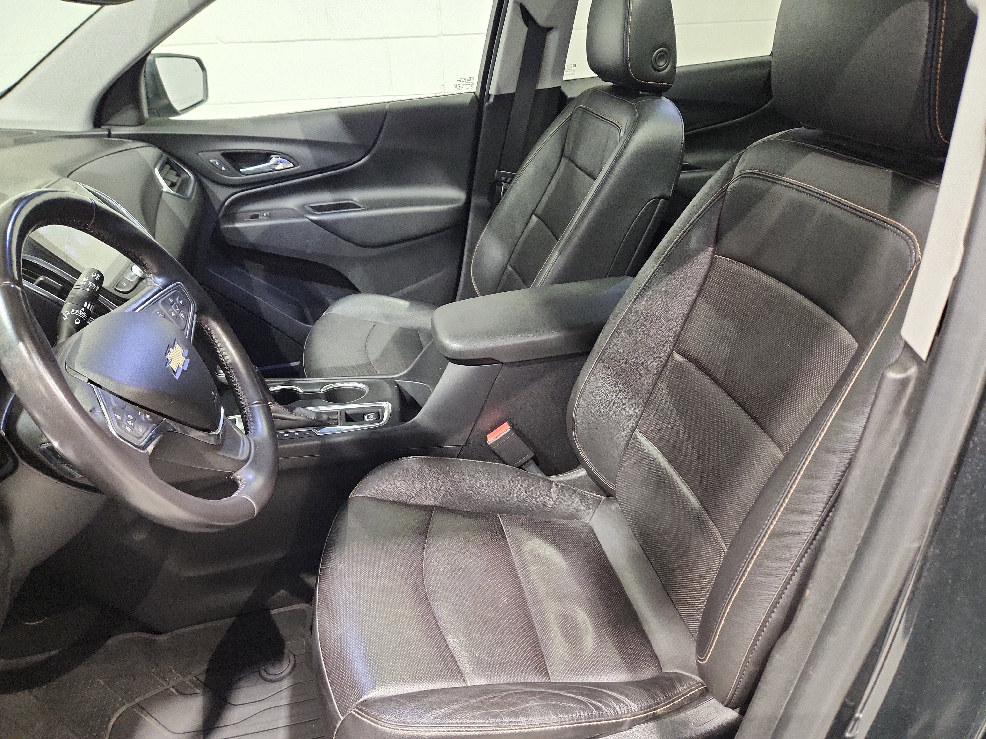 Used 2021 Chevrolet Equinox LT image 17