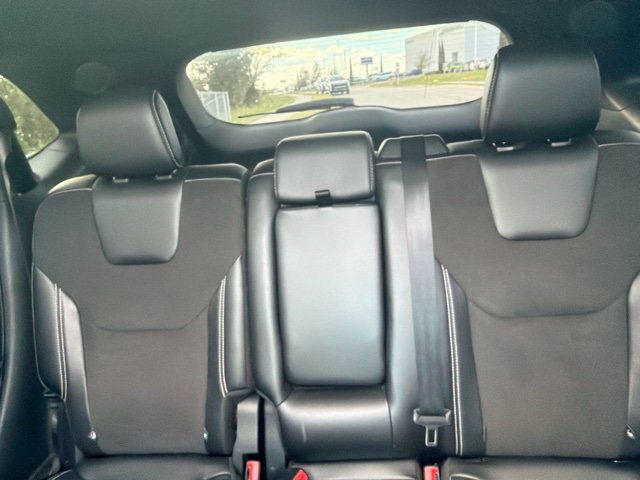 Used 2021 Ford Edge ST w/ Equipment Group 401A AWD/4WD image 18