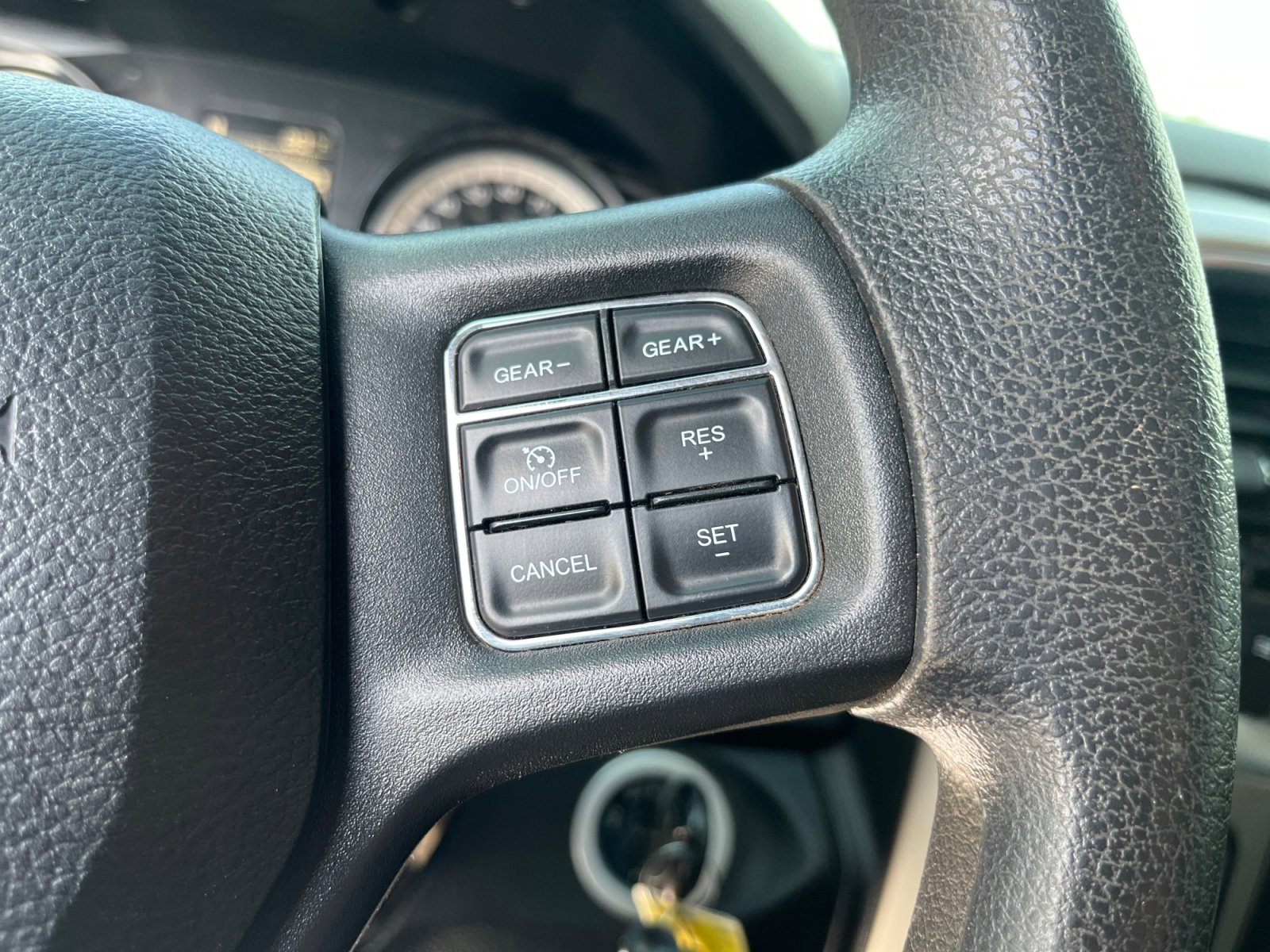 Used 2019 RAM 1500 Classic SLT image 18