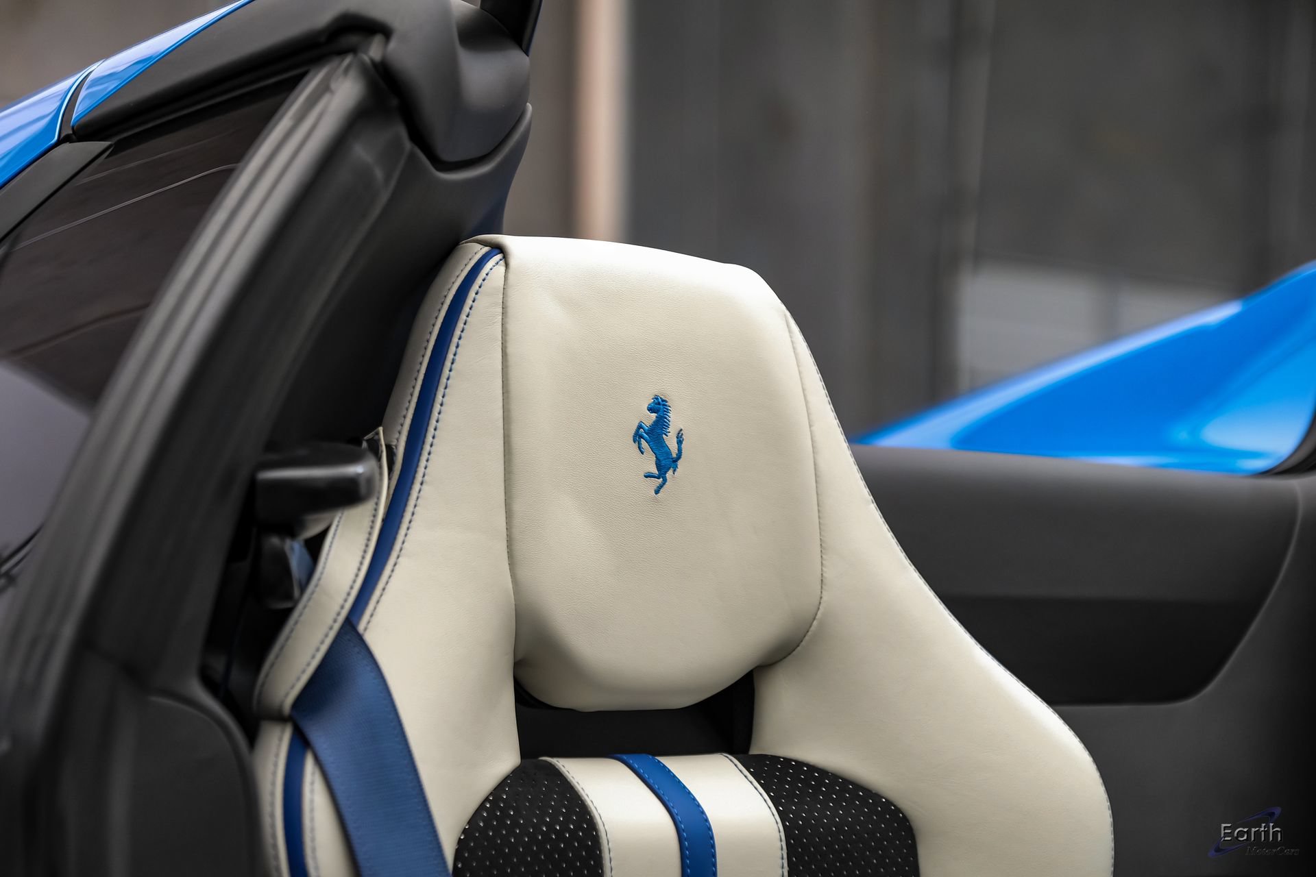 Used 2022 Ferrari 812 GTS RWD image 63