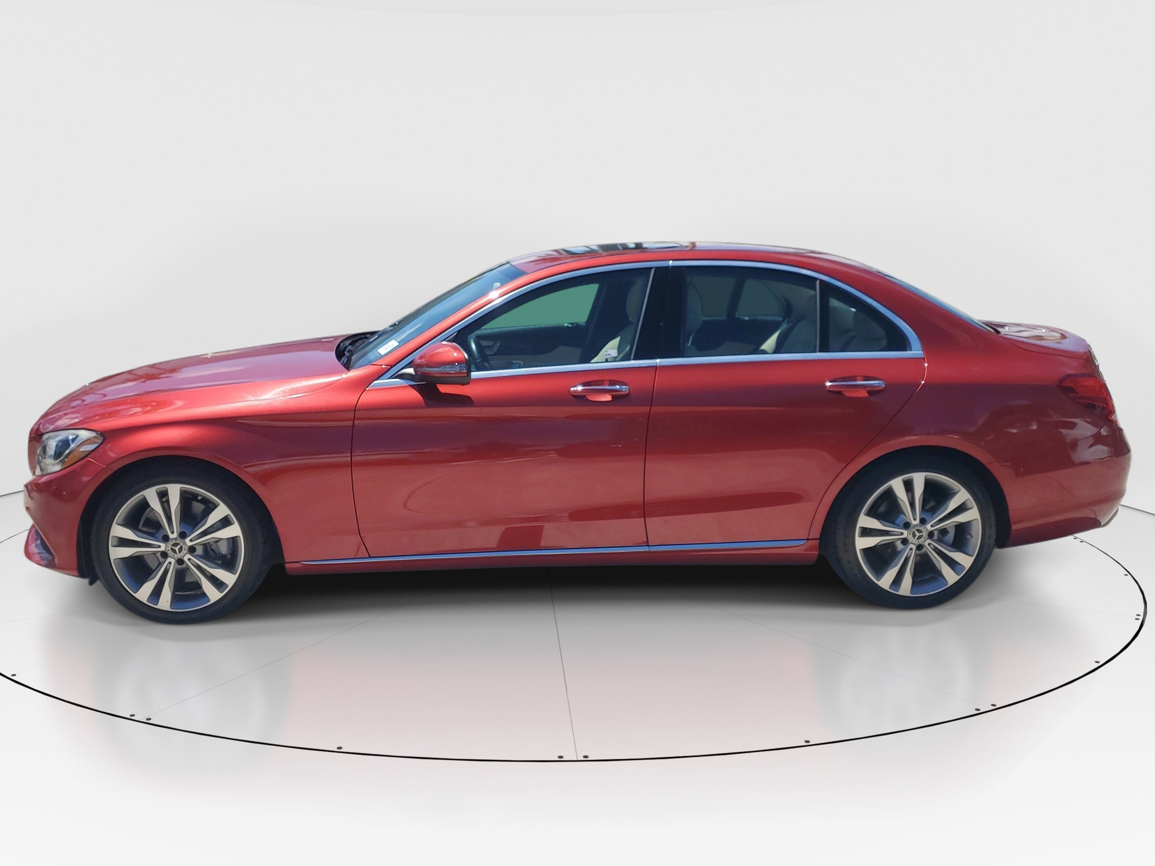 Used 2018 Mercedes-Benz C 300 Sedan w/ Premium Package image 6