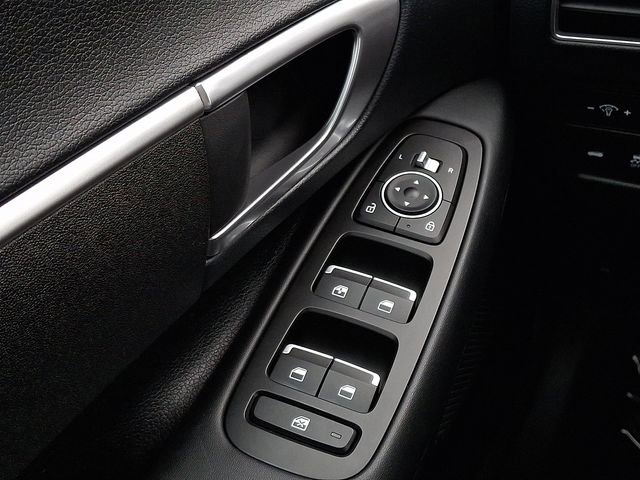 Used 2022 Hyundai Sonata SE image 25