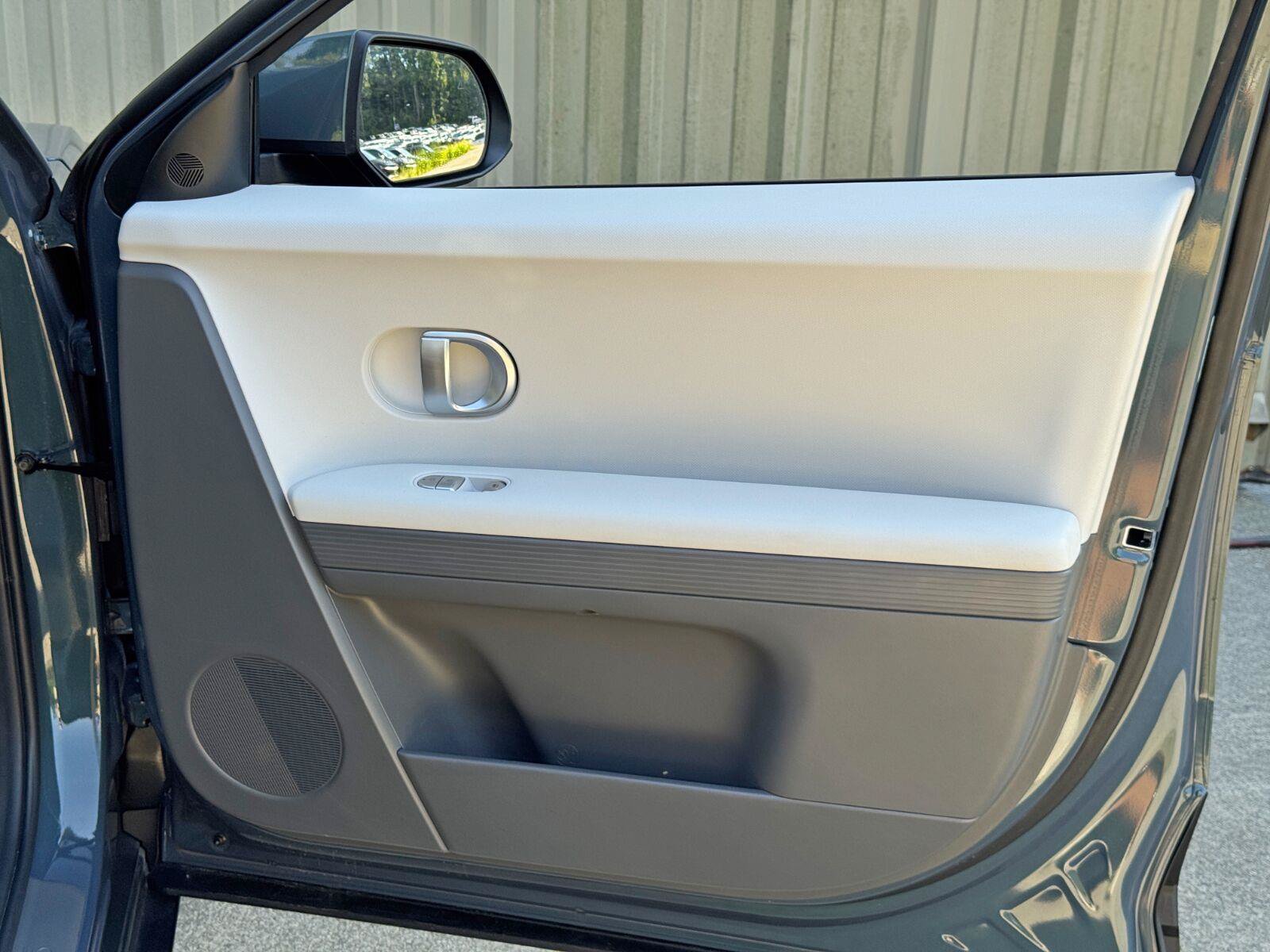 Used 2024 Hyundai Ioniq 5 SEL RWD image 40