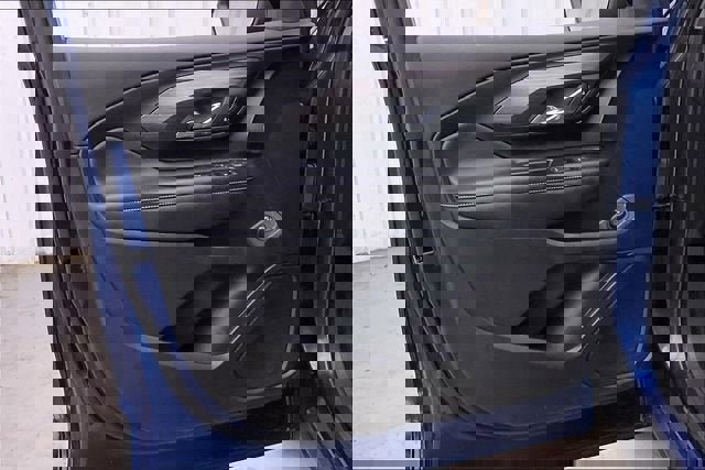 Certified 2023 GMC Terrain SLE w/ Driver Convenience Package image 20