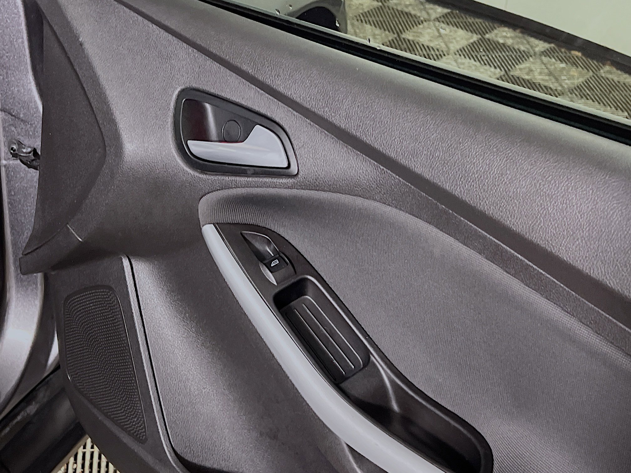 Used 2014 Ford Focus SE w/ Equipment Group 201A image 31