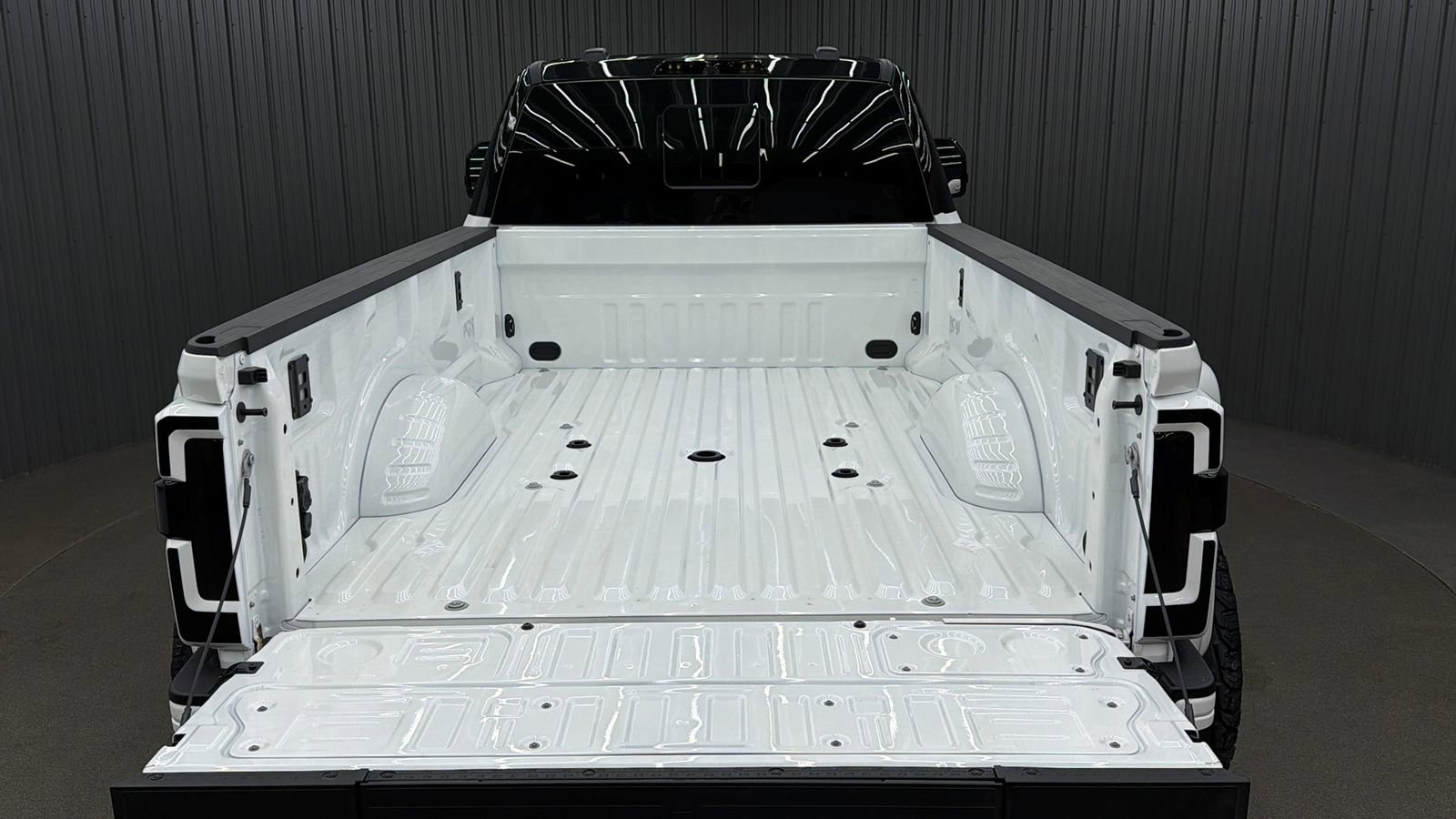 Used 2026 Ford F450 Platinum w/ FX4 Off-Road Package image 17