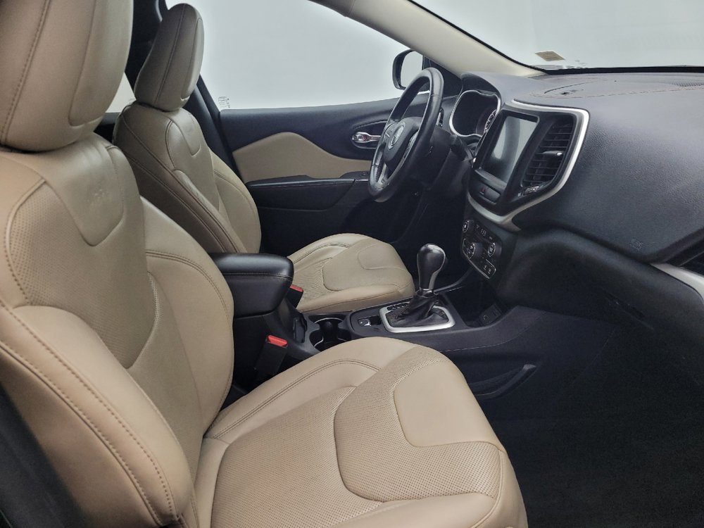 Used 2016 Jeep Cherokee Limited w/ Luxury Group image 21