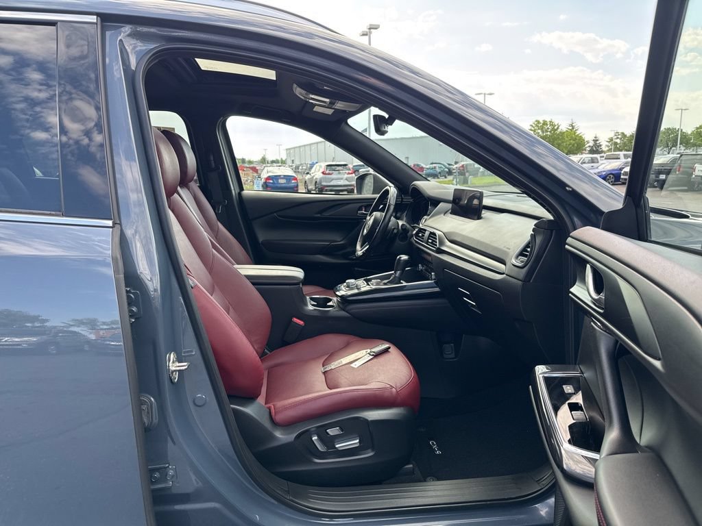 Used 2023 MAZDA CX-9 Carbon Edition AWD/4WD image 40