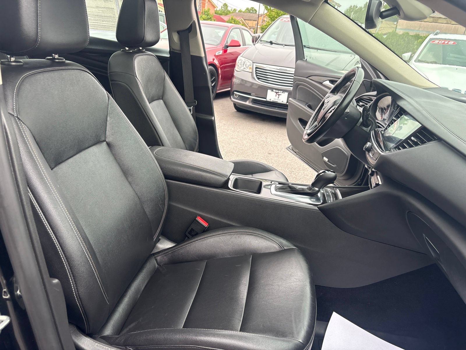 Used 2019 Buick Regal Essence w/ Driver Confidence Package I AWD/4WD image 23
