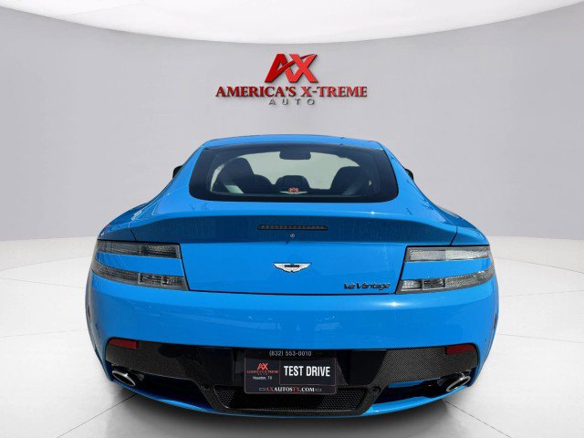 Used 2011 Aston Martin V12 Vantage Coupe image 4