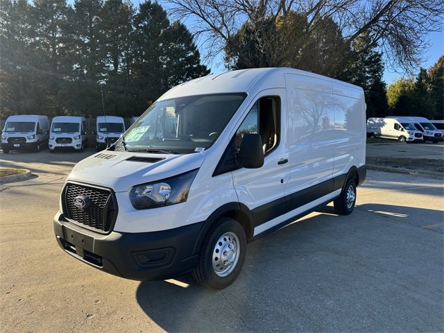 New 2026 Ford Transit 250 Low Roof AWD w/ Load Area Protection Package image 4