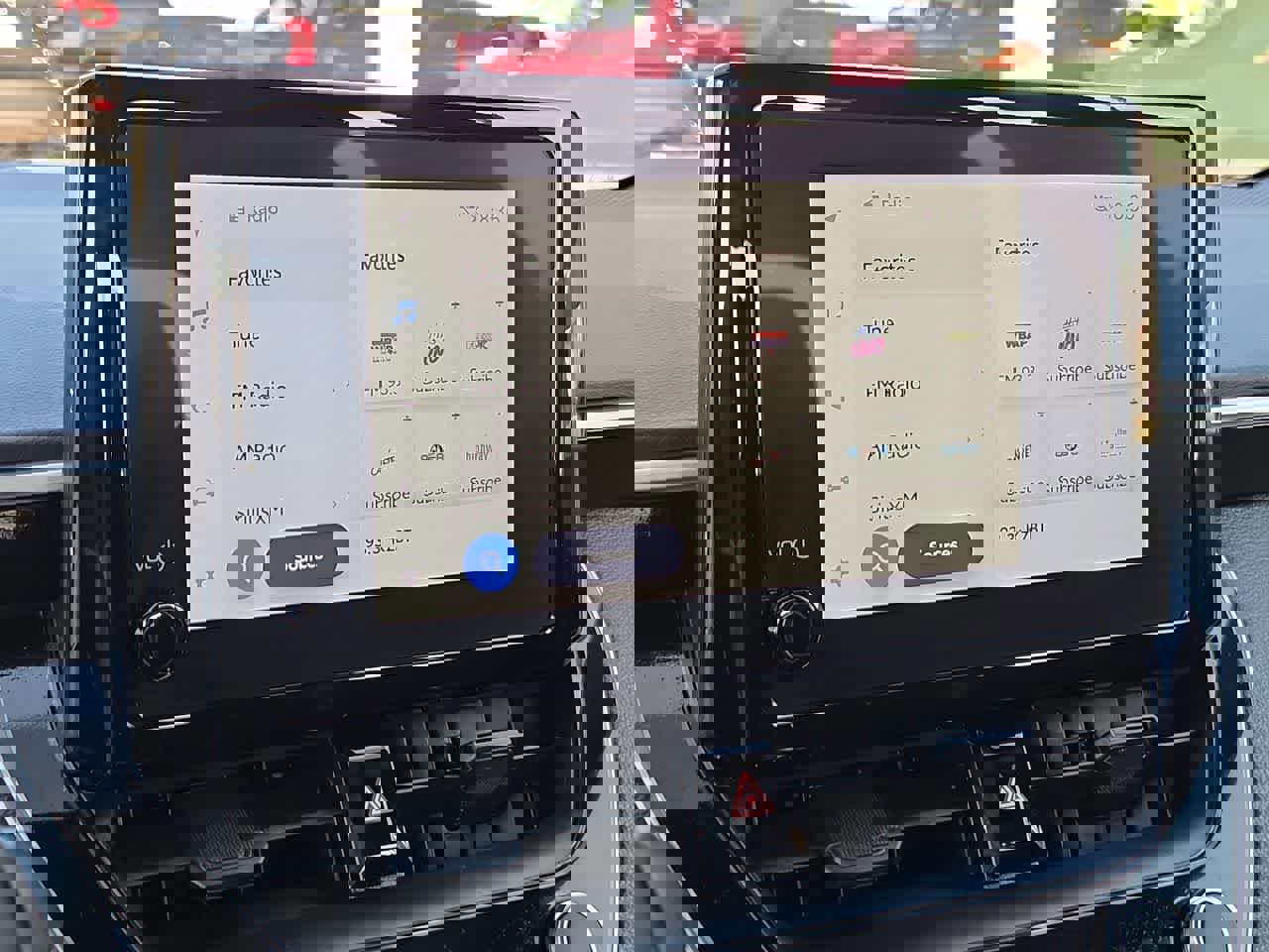 Used 2025 Toyota Corolla SE image 24