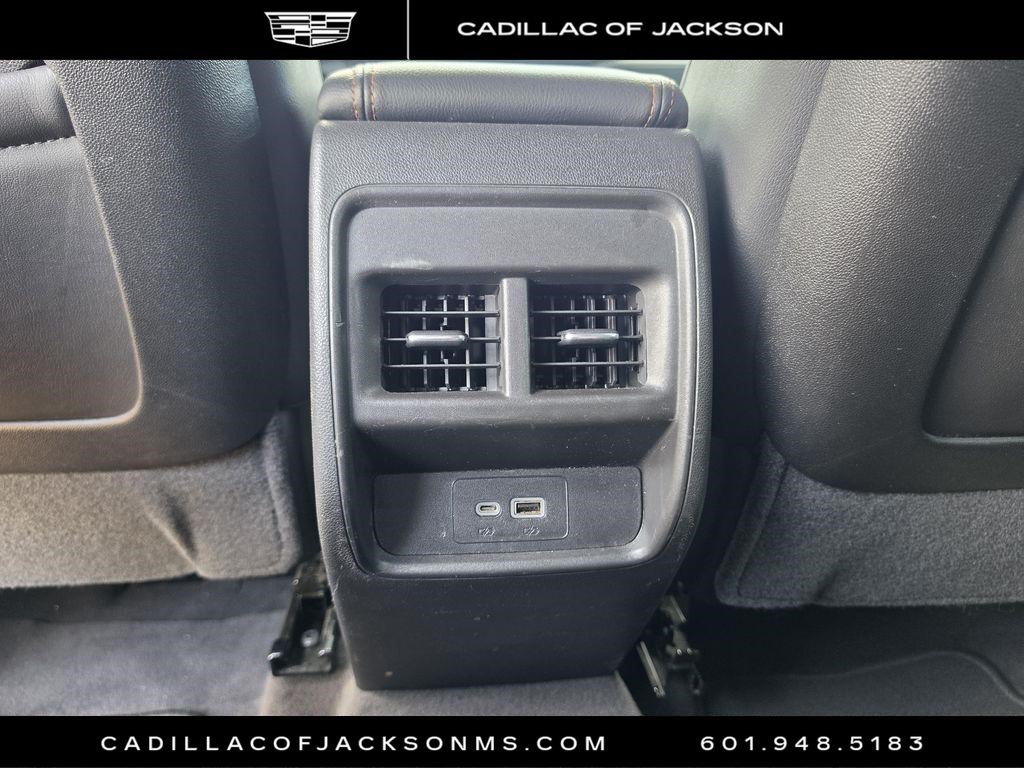 Certified 2023 Cadillac XT4 Sport FWD image 19