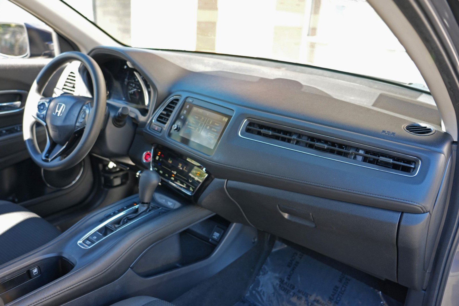 Used 2020 Honda HR-V EX image 14