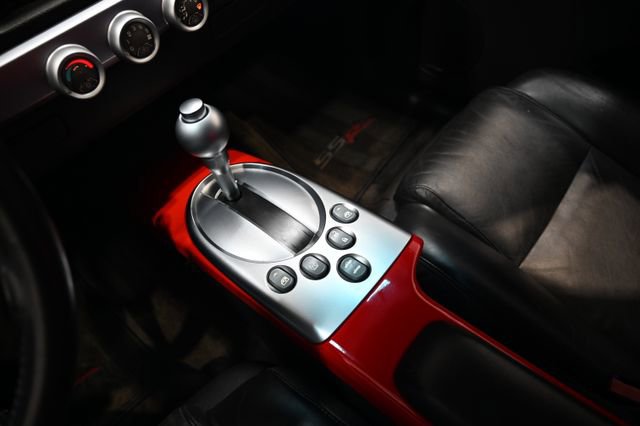 Used 2003 Chevrolet SSR w/ Preferred Equipment Group image 16