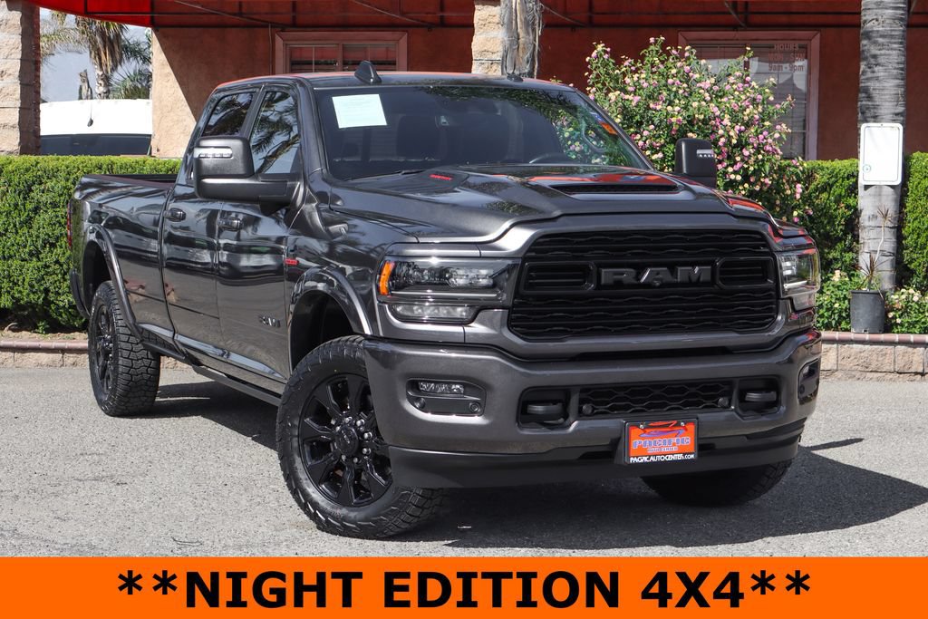 Used 2024 RAM 3500 Limited w/ Night Edition AWD/4WD image 2
