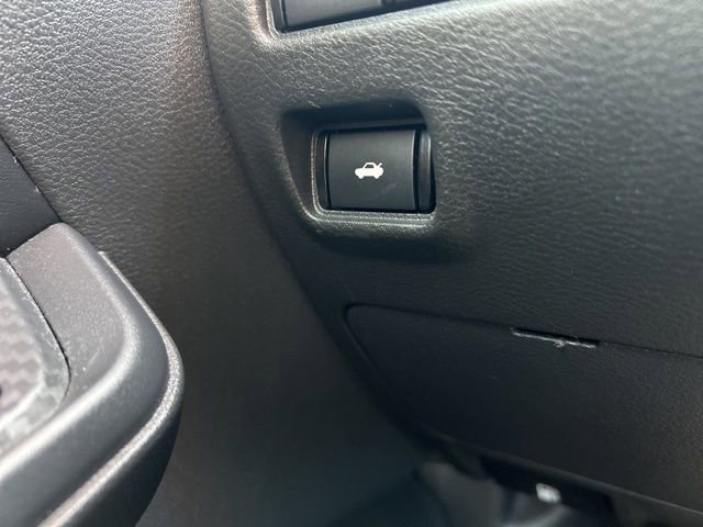 Used 2022 Nissan Sentra SV w/ All-Weather Package FWD image 18