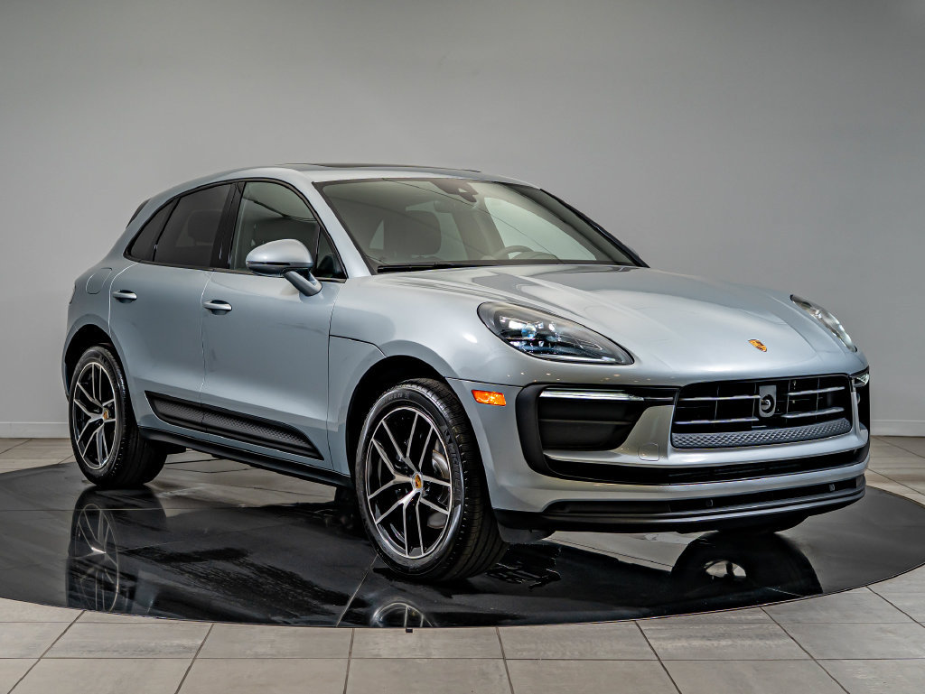 New 2026 Porsche Macan AWD/4WD image 10