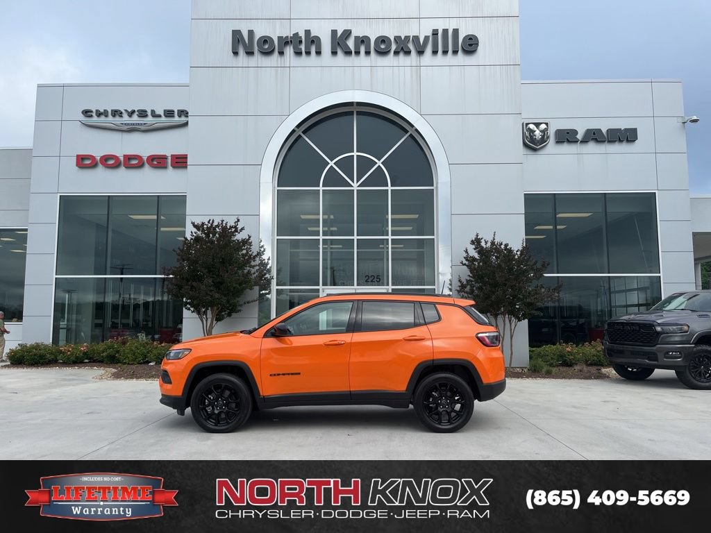 New 2026 Jeep Compass Latitude AWD/4WD image 2