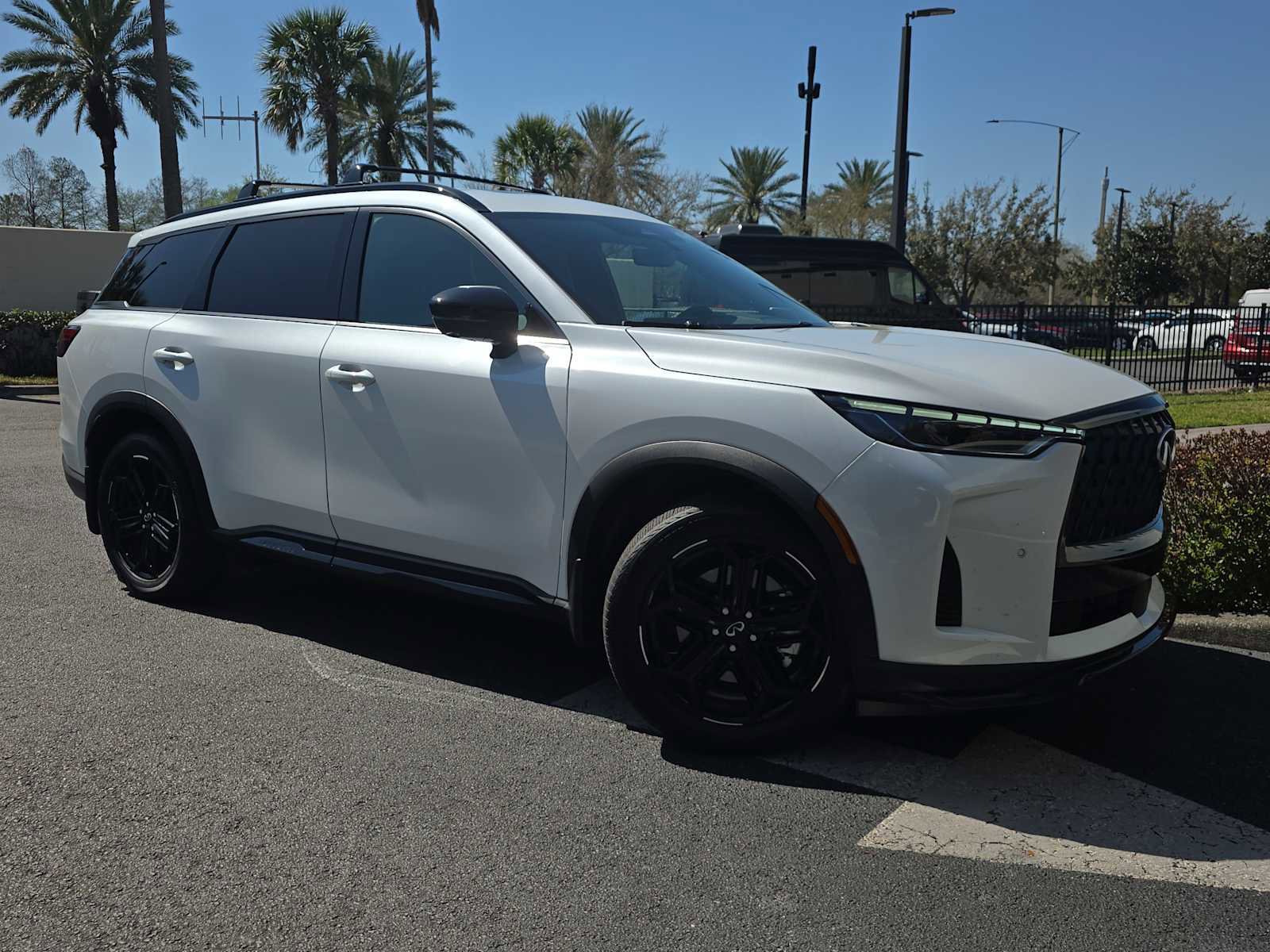 Certified 2026 INFINITI QX60 Sport w/ Dark Cargo Package image 29