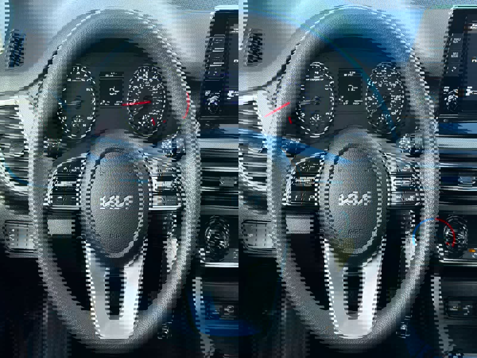 Used 2022 Kia Seltos LX image 23