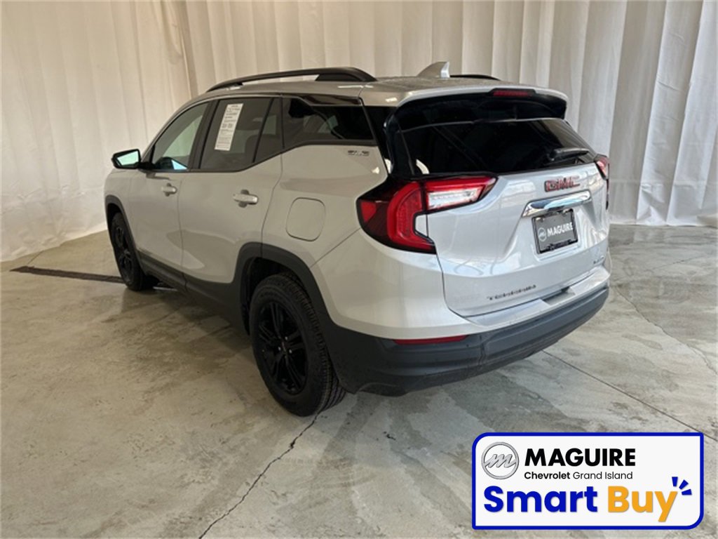 Used 2022 GMC Terrain SLE w/ Driver Convenience Package image 28