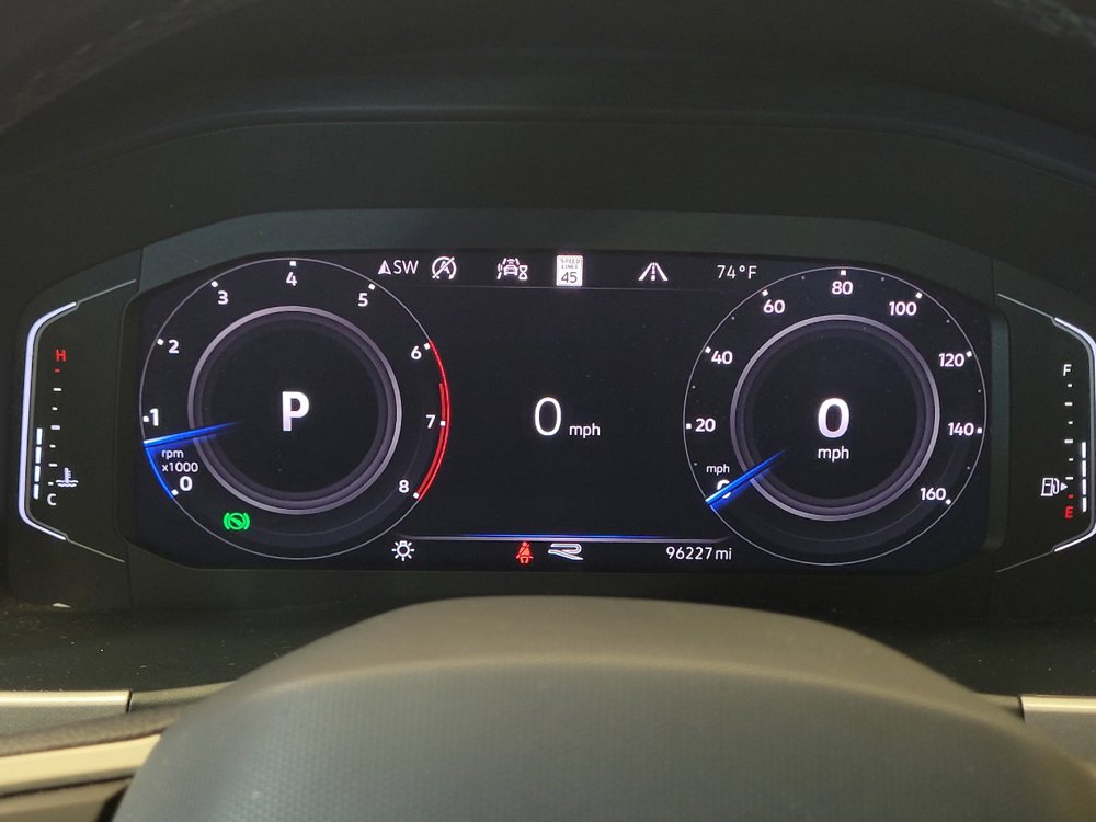 Used 2020 Volkswagen Atlas Cross Sport SEL R-Line AWD/4WD image 23