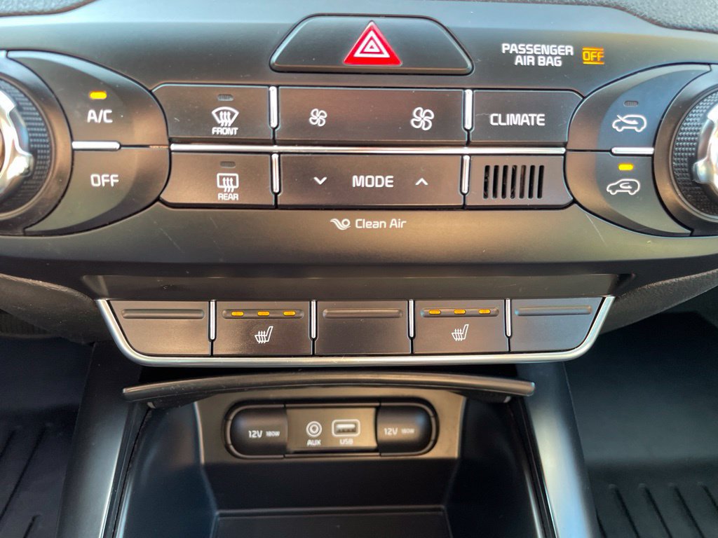 Used 2017 Kia Sorento AWD w/ LX Convenience Package image 21