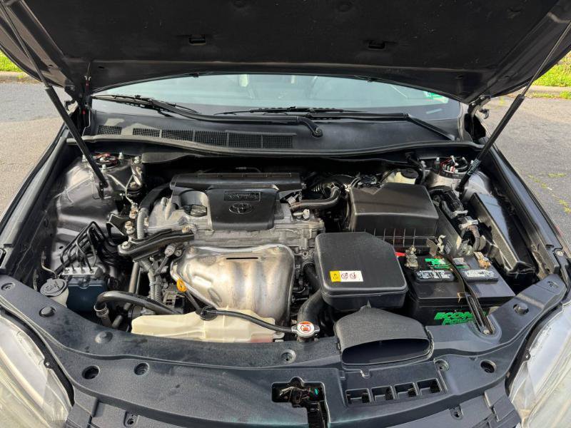 Used 2017 Toyota Camry SE FWD image 20