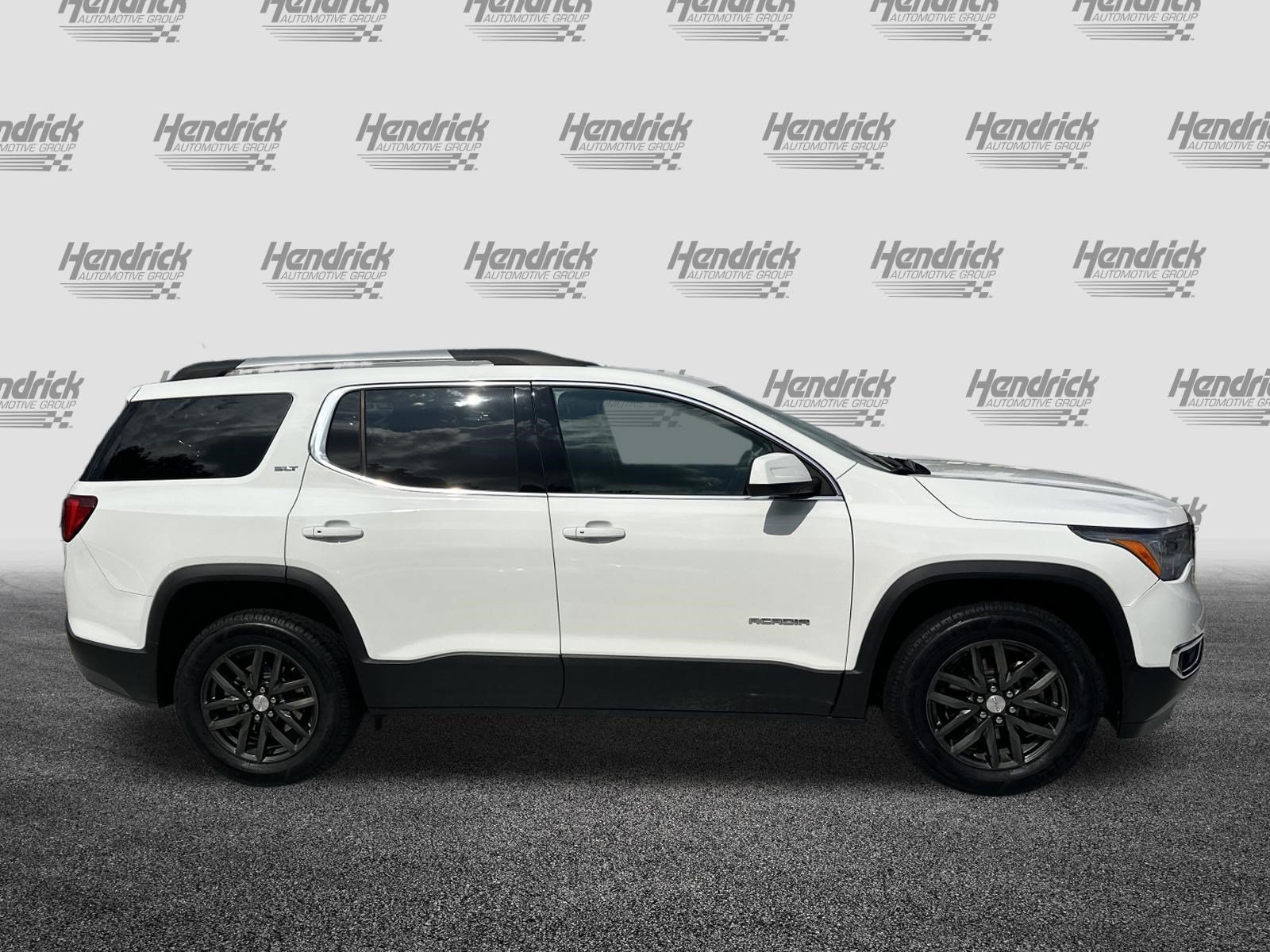 Used 2018 GMC Acadia SLT FWD image 11