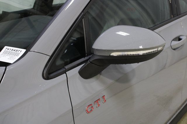 New 2026 Volkswagen GTI SE FWD image 38