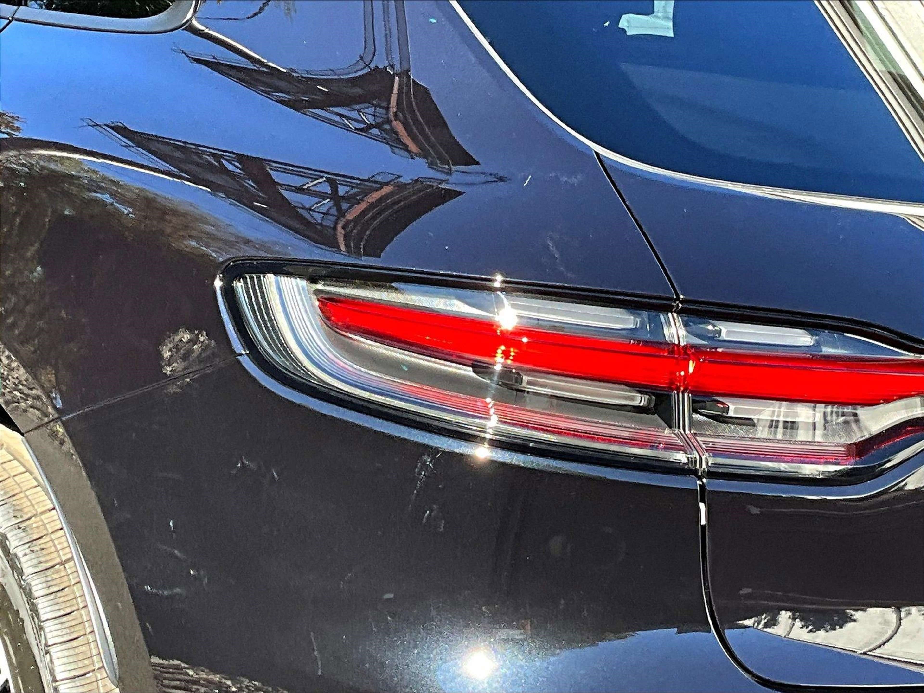 New 2026 Porsche Macan image 24