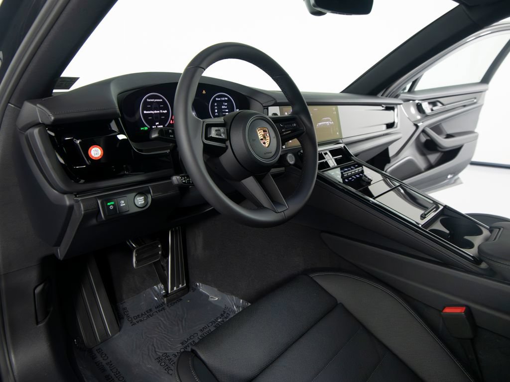 New 2026 Porsche Panamera 4 AWD/4WD image 16
