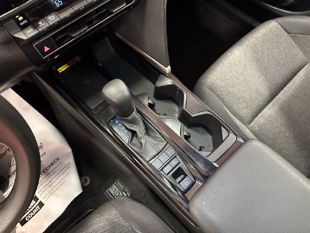 Used 2025 Toyota Camry LE FWD image 24
