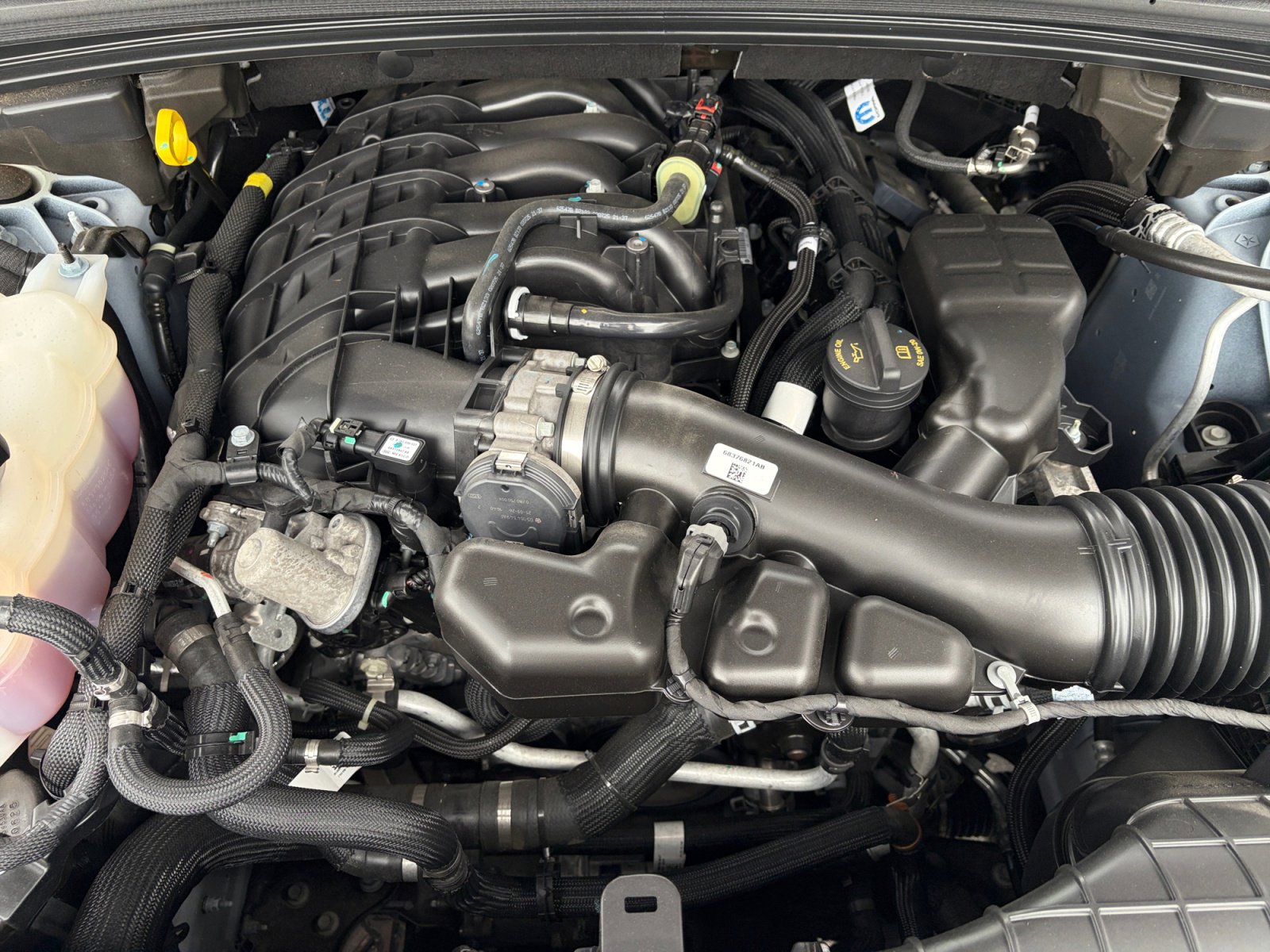 Used 2025 Jeep Grand Cherokee Laredo w/ Trailer Tow Package image 31