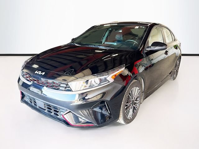 Used 2023 Kia Forte GT-Line w/ GT-Line Premium Package FWD image 3