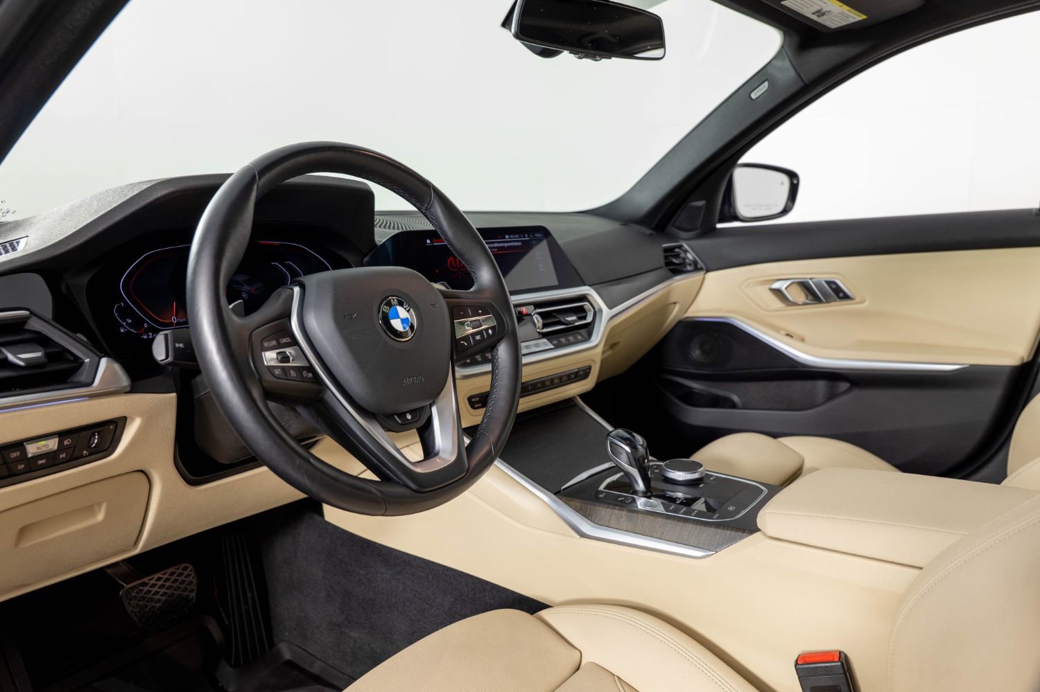 Used 2020 BMW 330i xDrive Sedan w/ Driving Assistance Package AWD/4WD image 13
