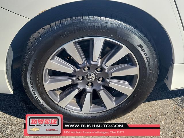 Used 2020 Toyota Sienna Limited Premium image 5
