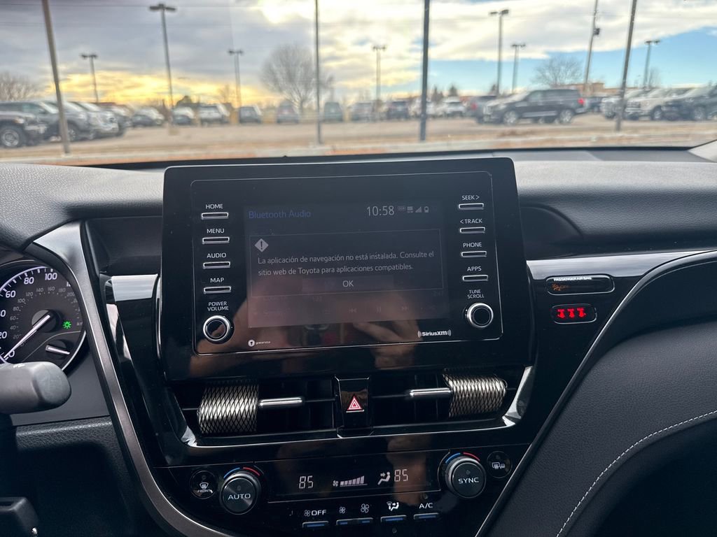 Used 2024 Toyota Camry SE image 15