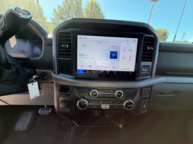 Used 2025 Ford F150 XLT w/ Equipment Group 301A Standard AWD/4WD image 15