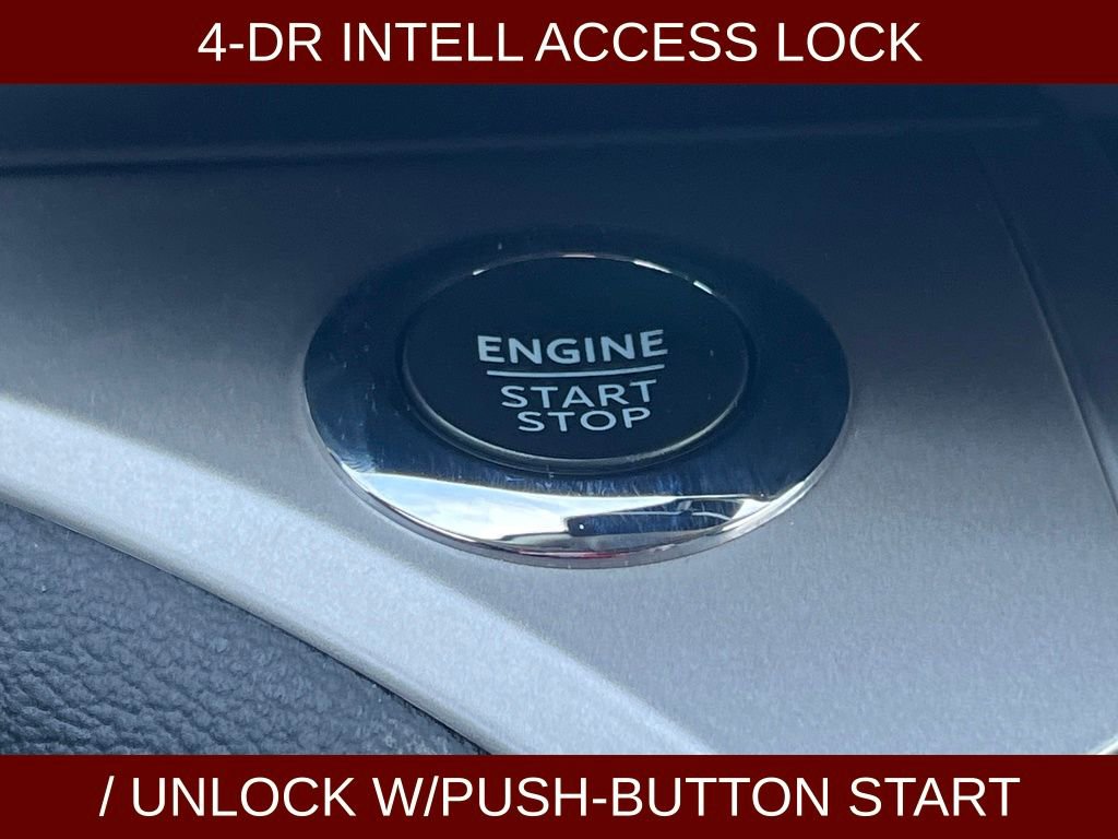 Certified 2022 Ford Explorer XLT w/ Equipment Group 202A image 8