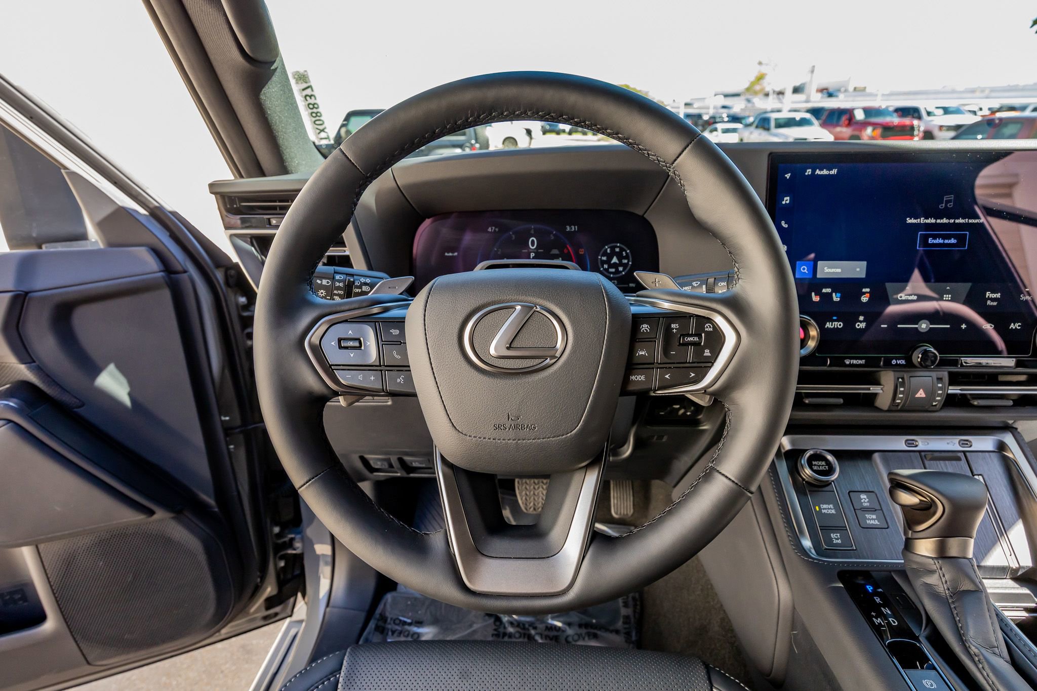 Used 2026 Lexus GX 550 w/ Accessory Package (2T) image 19