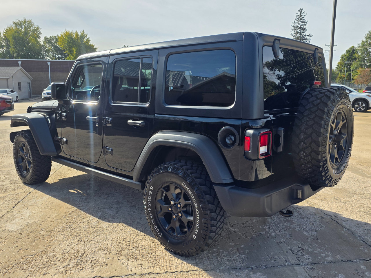 Used 2022 Jeep Wrangler Unlimited Sport image 15