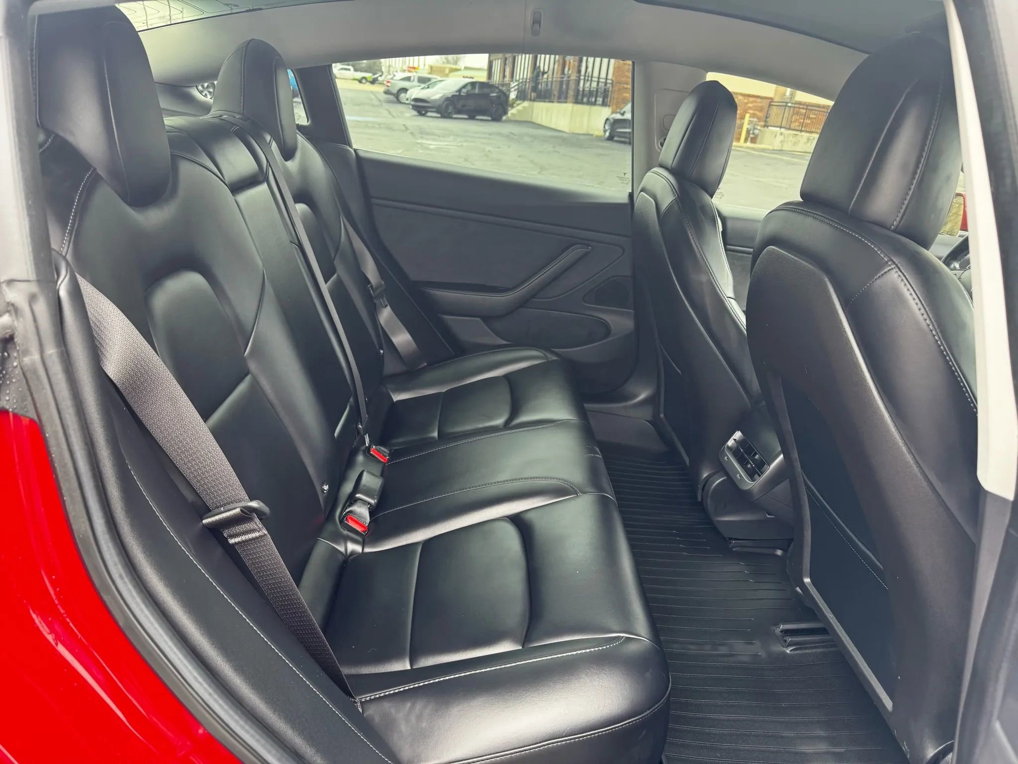 Used 2018 Tesla Model 3 Long Range image 7