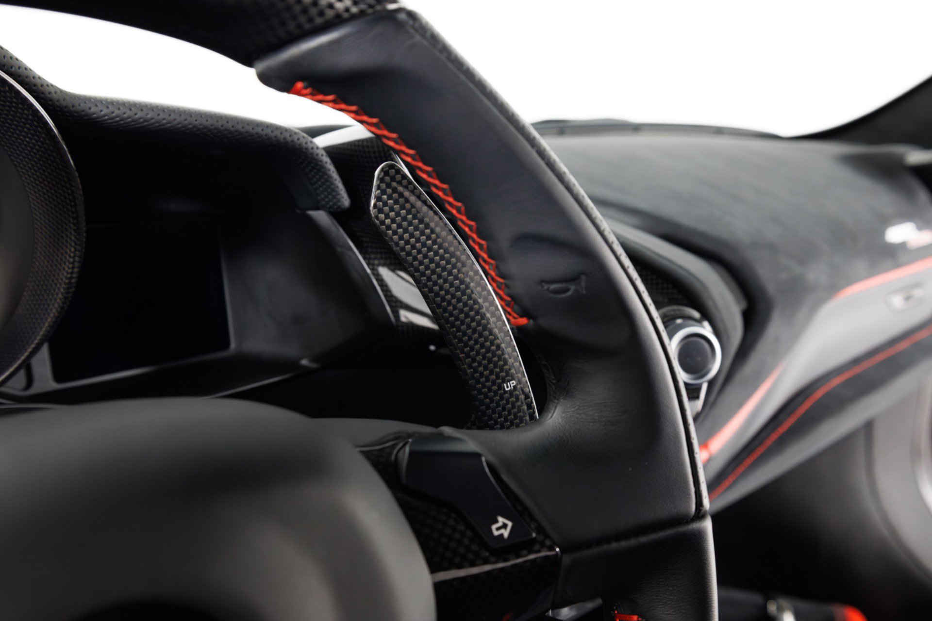 Used 2020 Ferrari 488 Pista Coupe image 22