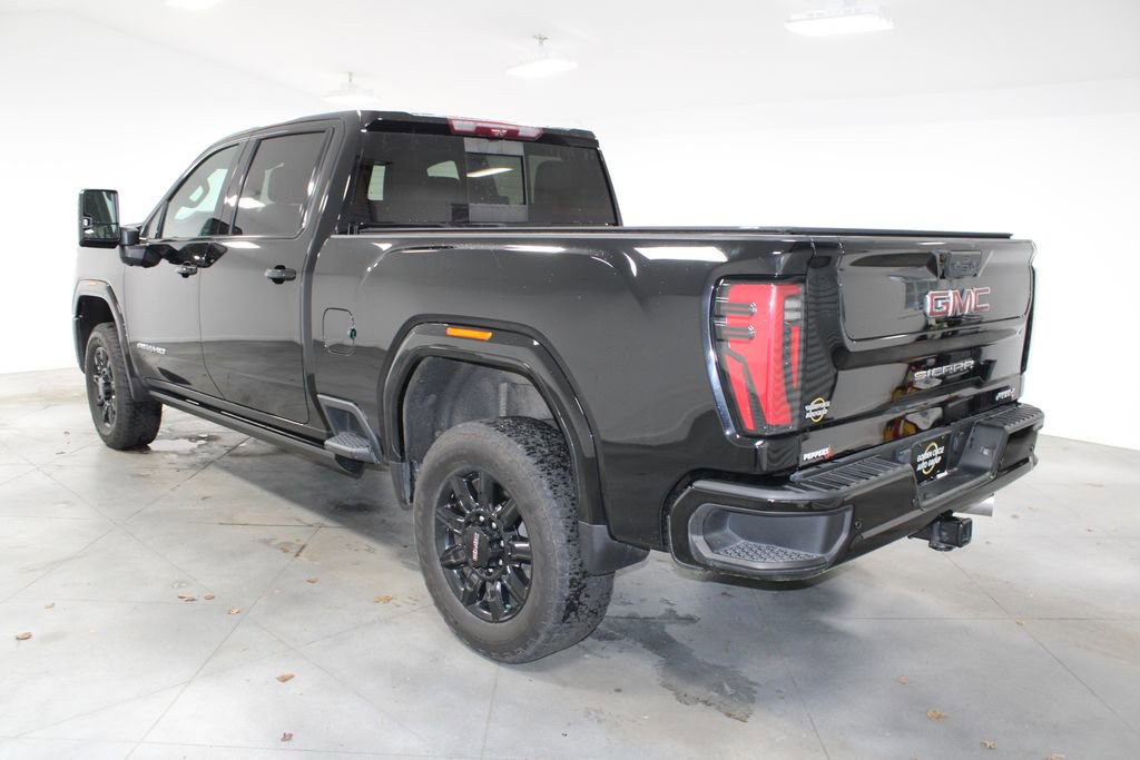 Used 2024 GMC Sierra 2500 AT4 w/ AT4 Premium Plus Package image 7
